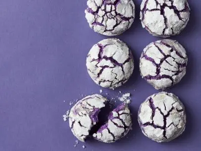 Ube Crinkle Cookies.