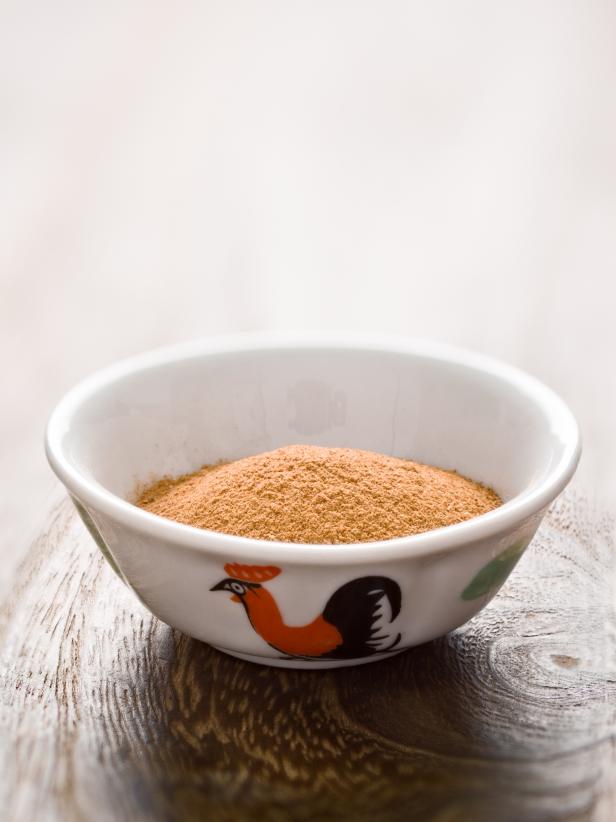 close up of a bowl of chinese five spice powder