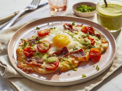 Mary Bergs Breakfast Flatbread, as seen on Mary Makes it Easy S3