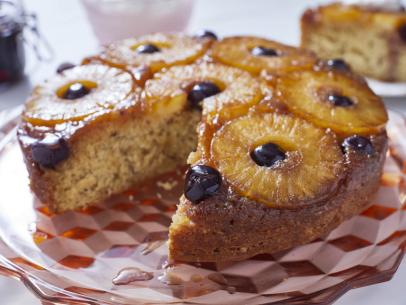 Mary Berg's Pineapple Upside Down Cake, as seen on Mary Makes it Easy S3