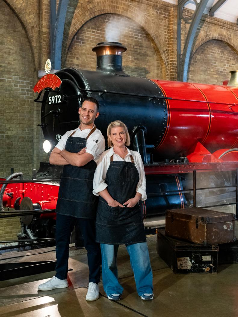 Contestants Jordan Pilarski and Zoe Burmester, as seen on Harry Potter: Wizards of Baking, Season 1.