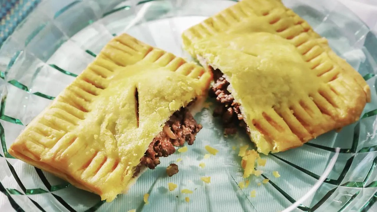Mini Golden Beef Pockets