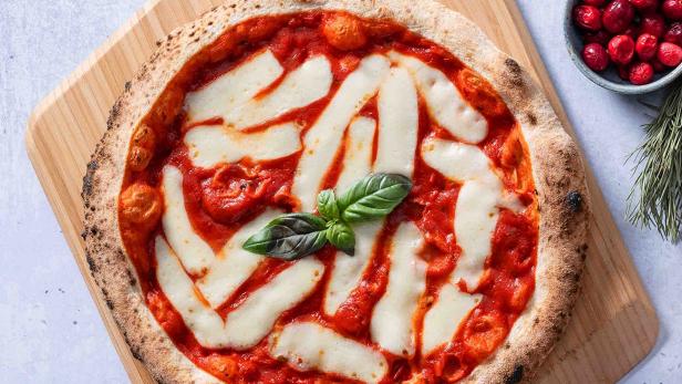 4 Best Pizza Peels, Tested and Reviewed