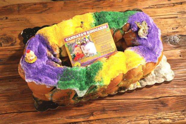 Kiing cake snickerdoodle and any other non specialty king cake
Cannata's 
0621

