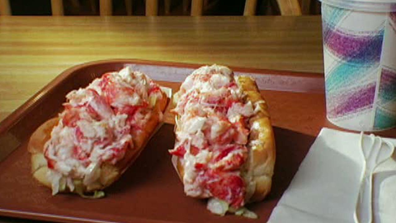 Duff Goldman Gushes About His Favorite Lobster Roll