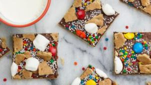 Ree's 'Spreads' Cookie Bars