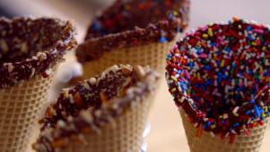 Ree's Decorated Waffle Cones