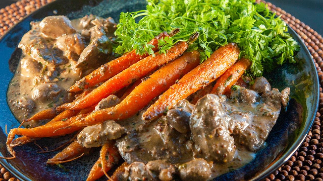 Roast Carrots and Rabbit Bits