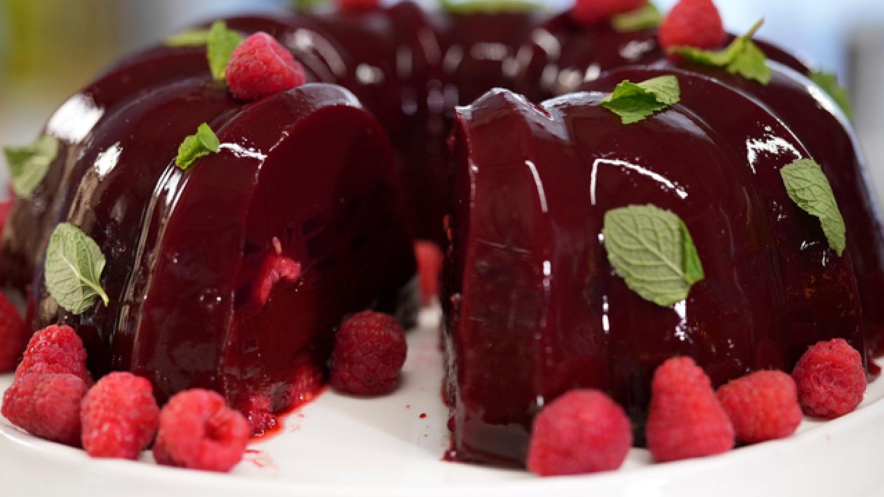 Raspberry Mint "Jelly" Cake
