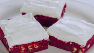 Darnell's Red Velvet Brownies