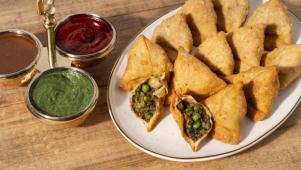 Maneet's Samosas