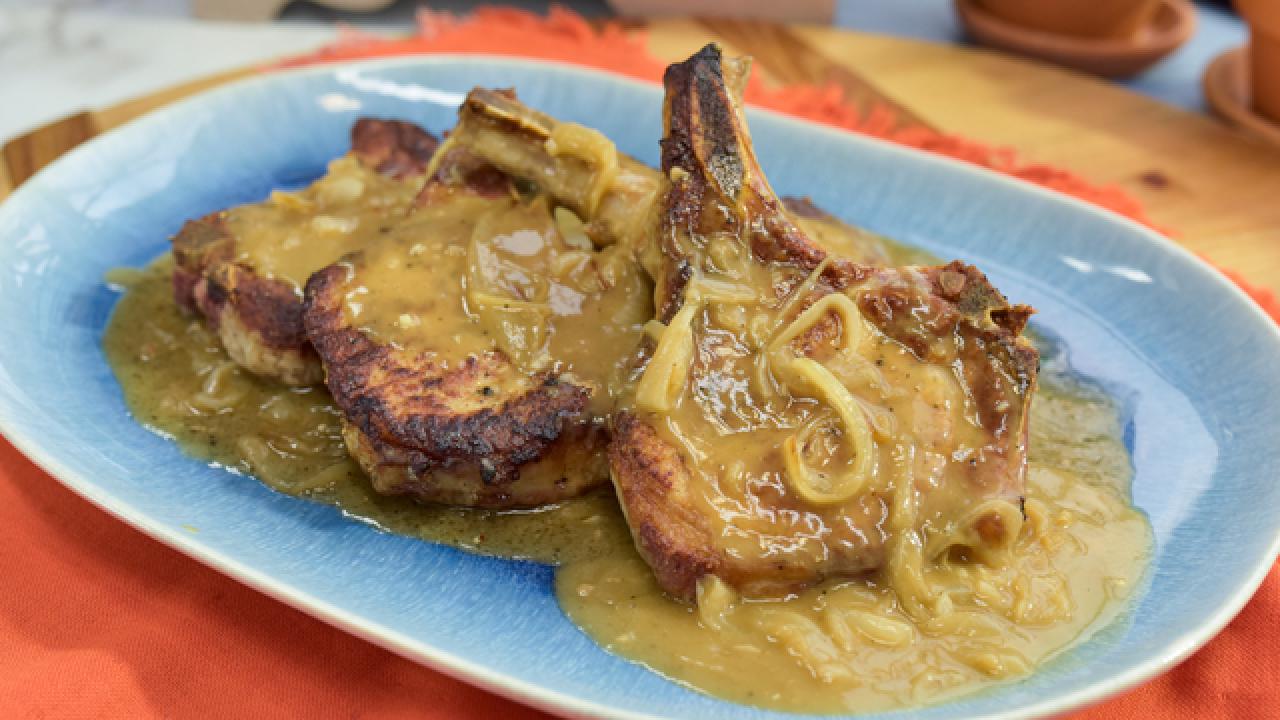 Katie's Smothered Pork Chops