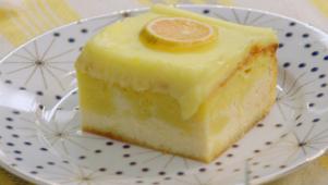 Valerie's Lemon Love Cake