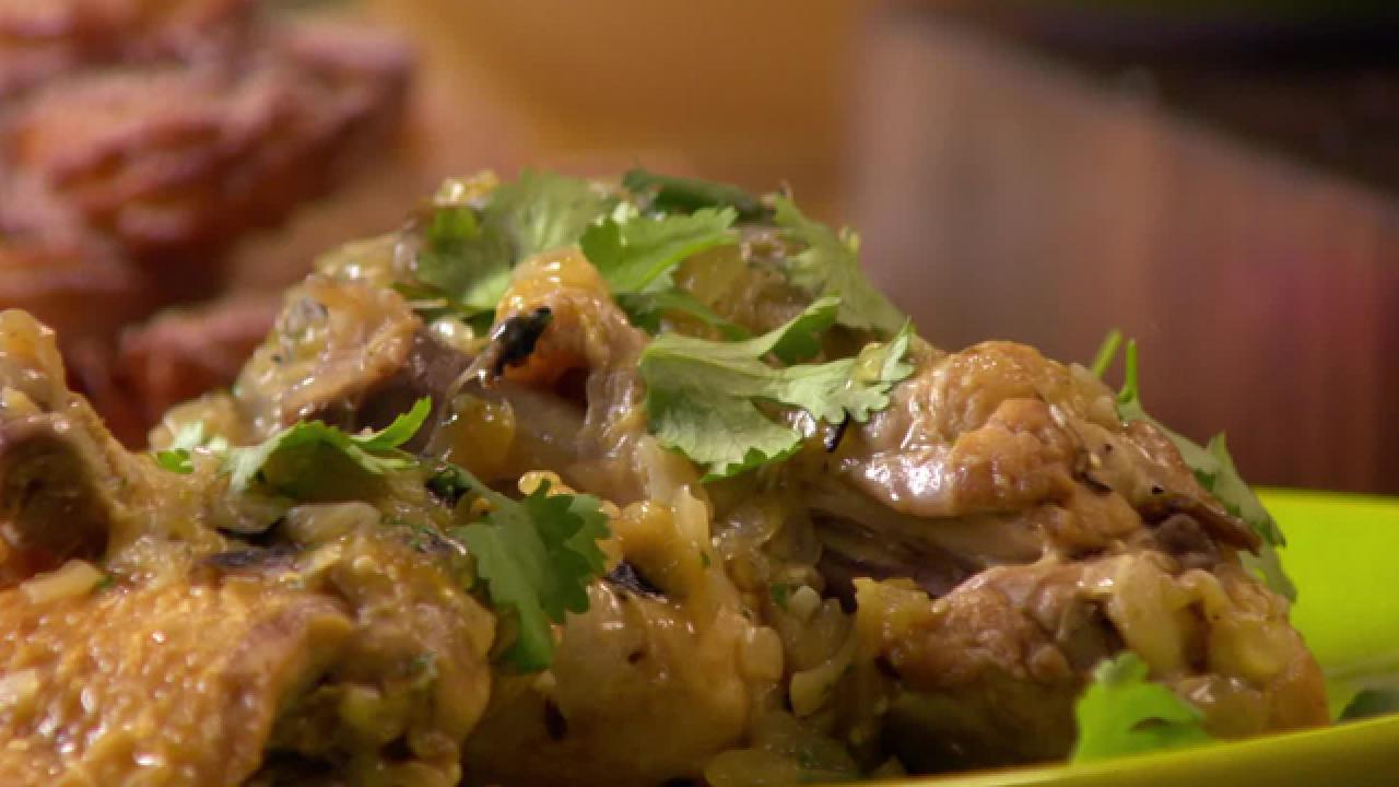 Chicken with Tomatillos