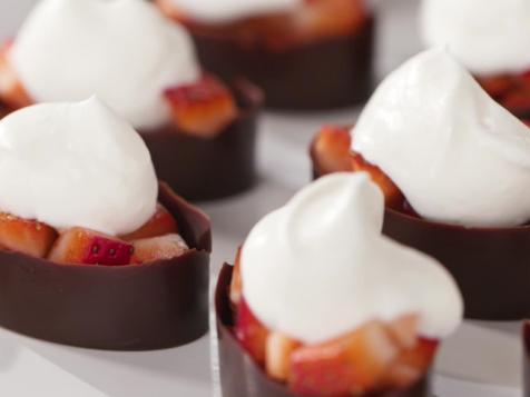 Chocolate Strawberry Cups