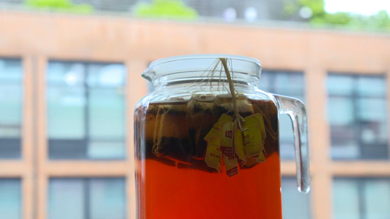 How to Make Sun Tea