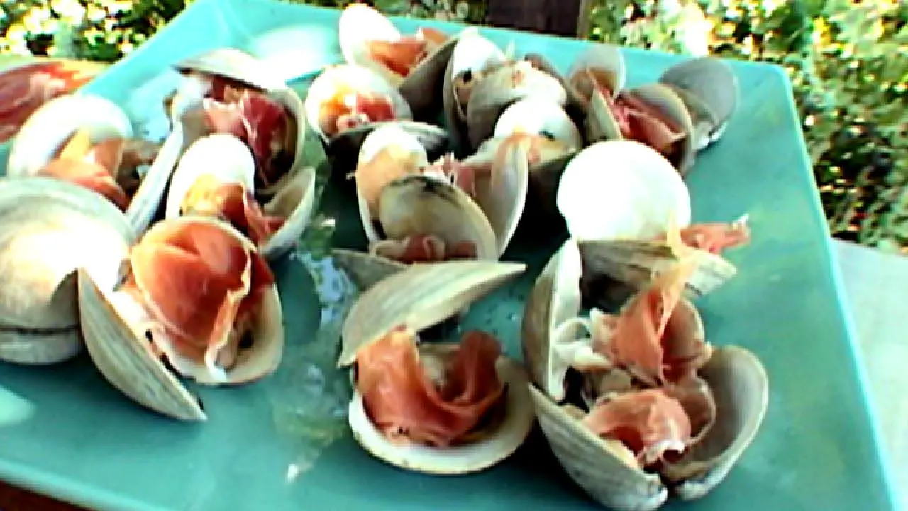 Grilled Clams