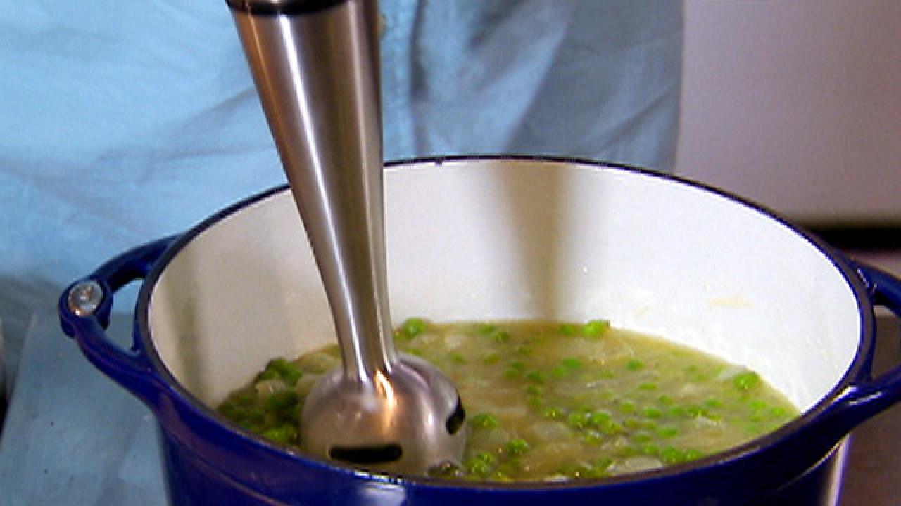 Quick and Buttery Pea Soup