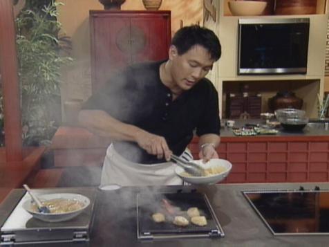 Grilled Miso Marinated Scallops with Hijiki Salad