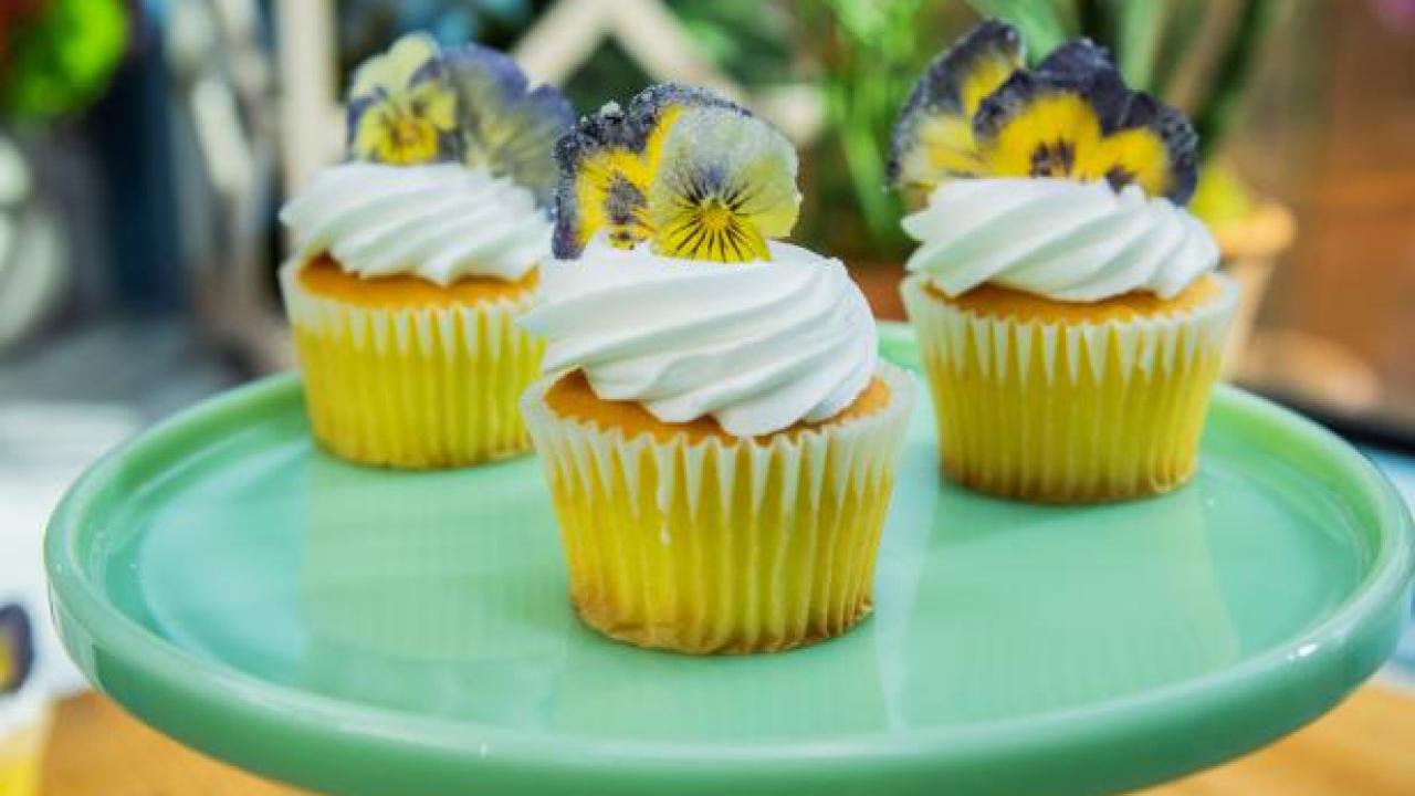 Sugared Flower Cupcake Toppers