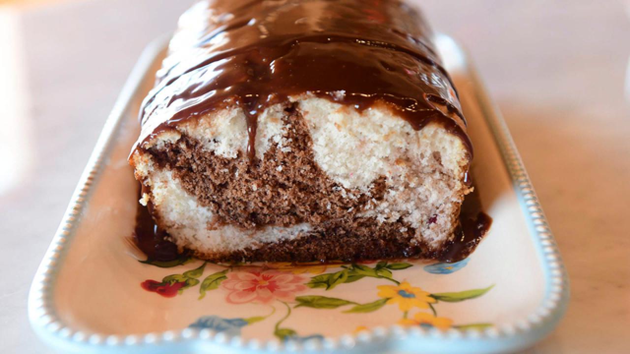 Easy Neapolitan Cake