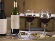 Learn how to taste wine by using these three ways to build your wine-tasting vocabulary.