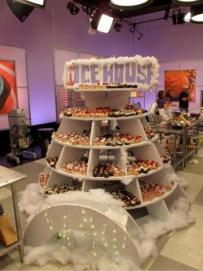 Cupcake Wars Bringing Down The Ice House Fn Dish Behind The Scenes Food Trends And Best Recipes Food Network Food Network - mona chocolate brawl stars