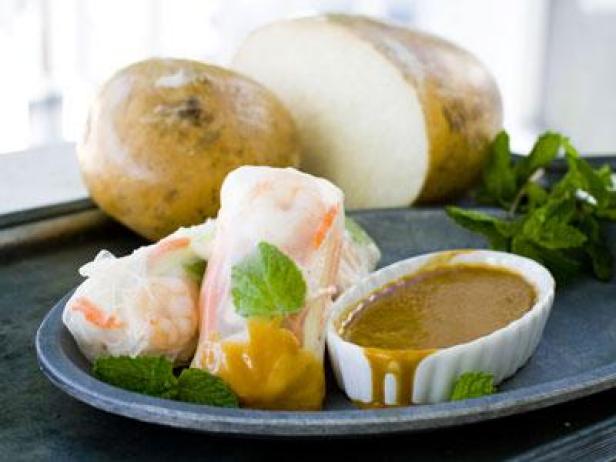 shrimp and jicama rolls