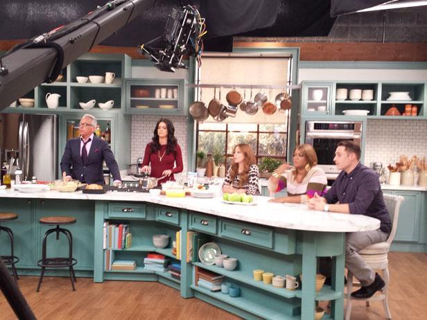 Behind the Scenes on The Kitchen, Episode 3