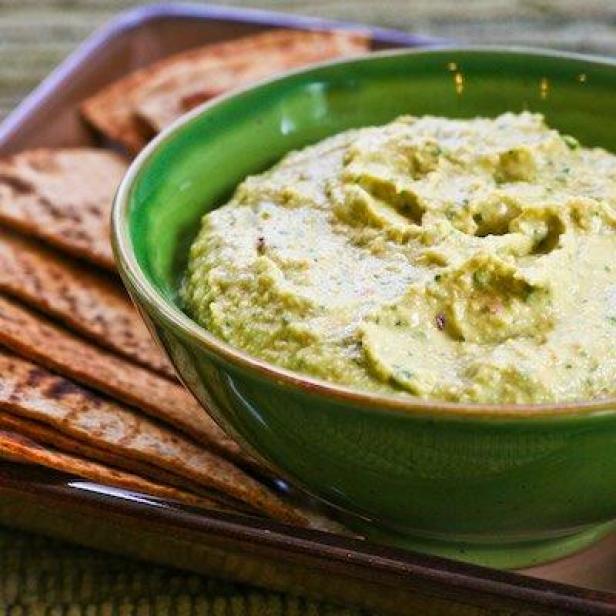 Parsley Hummus with Whole-Wheat Pita Chips from Kalyn's Kitchen