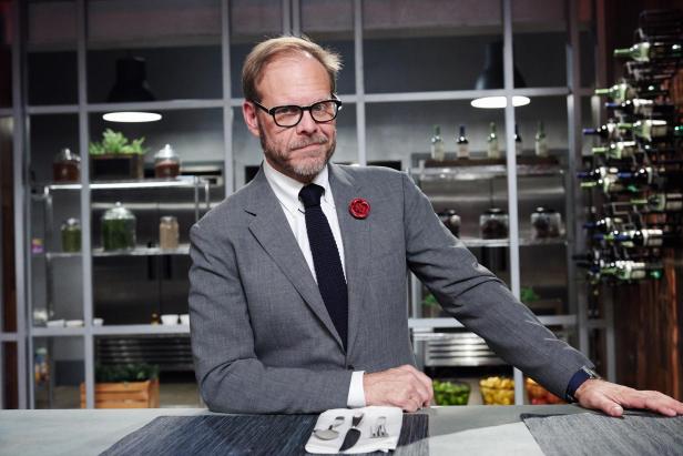 Alton Brown Bio Alton Brown Food Network