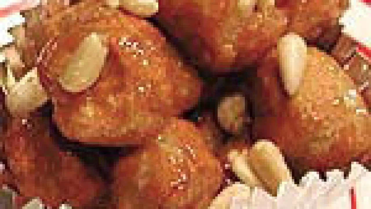 Italian Pignolatta