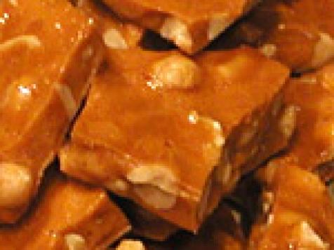 Cinnamon Peanut Brittle