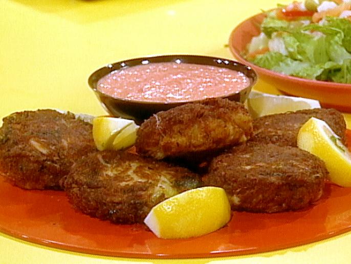 Crab Cakes with Roasted Red Pepper Sauce Recipe Rachael