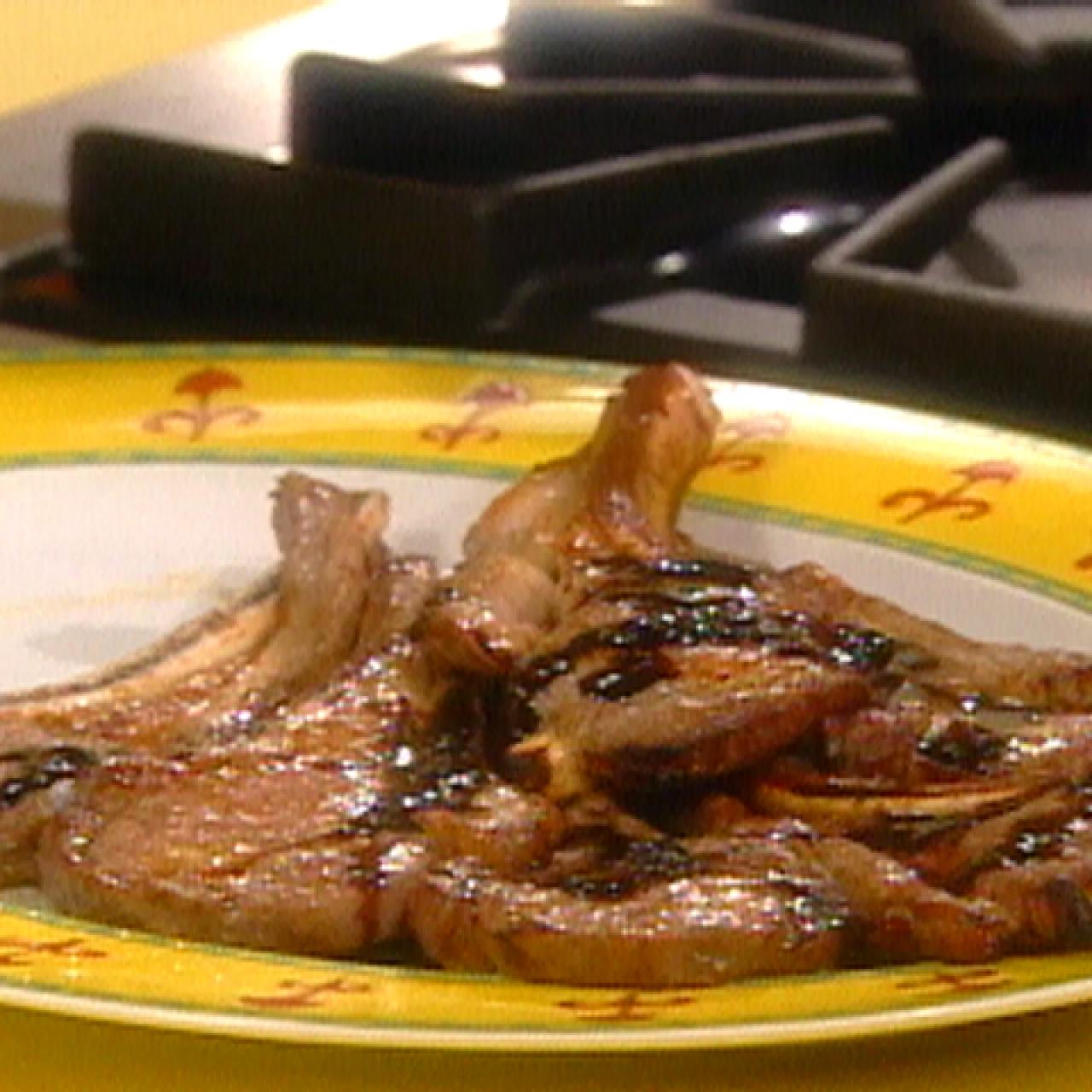 Broiled Lamb Chops - Amanda's Cookin' - Lamb