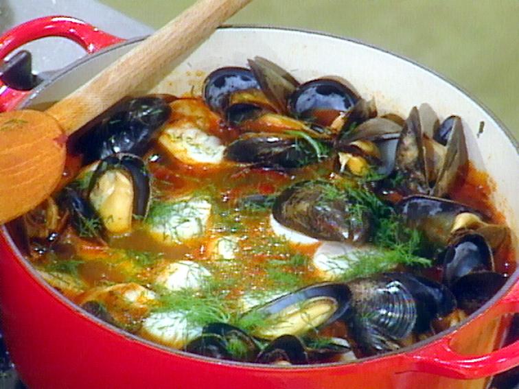 Cioppino A Fine Kettle of Fish Recipe Rachael Ray Food Network