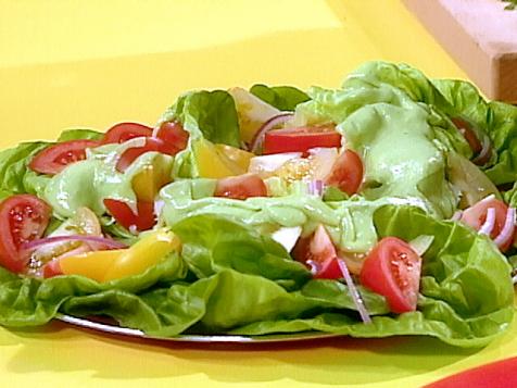 Mexican Salad with Tomatoes, Red Onions and Avocado Dressing