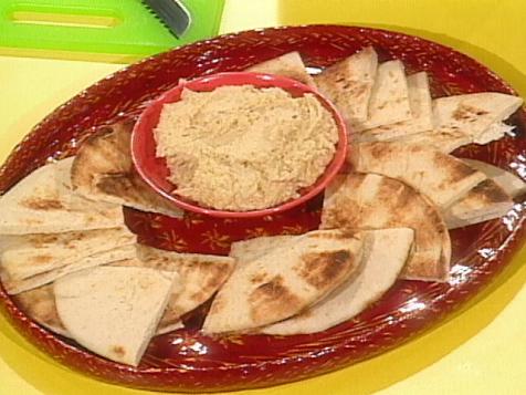 Spicy Hummus: Quick Chickpea Spread