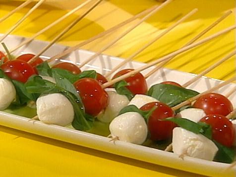 Caprese Antipasticks