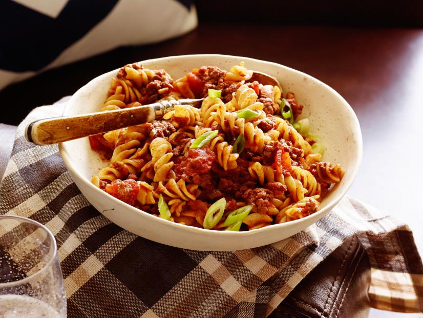 Chili Mac Recipe | Rachael Ray | Food 