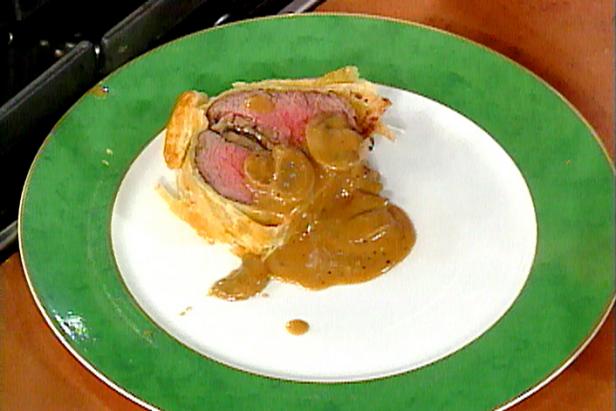 1000 Calorie Beef Wellington