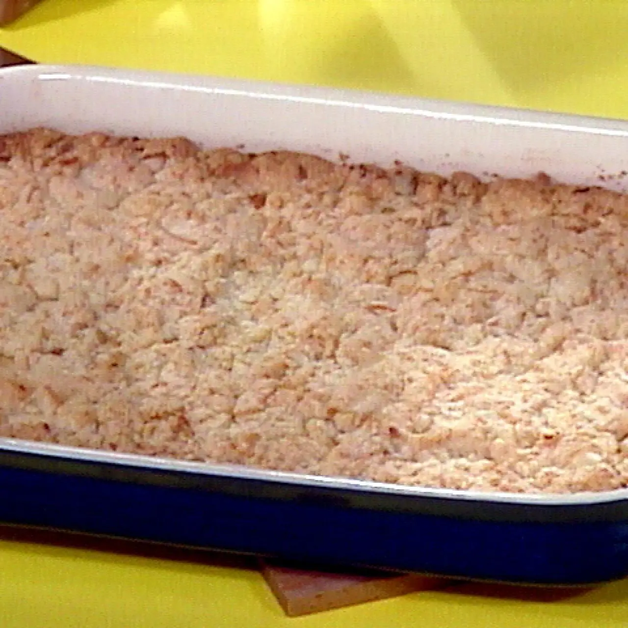 Macadamia Coconut Cookie Bars