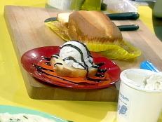 This is our old standby dessert on Sundays. Yummy!