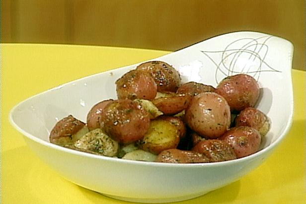 Red Potatoes and Thyme image