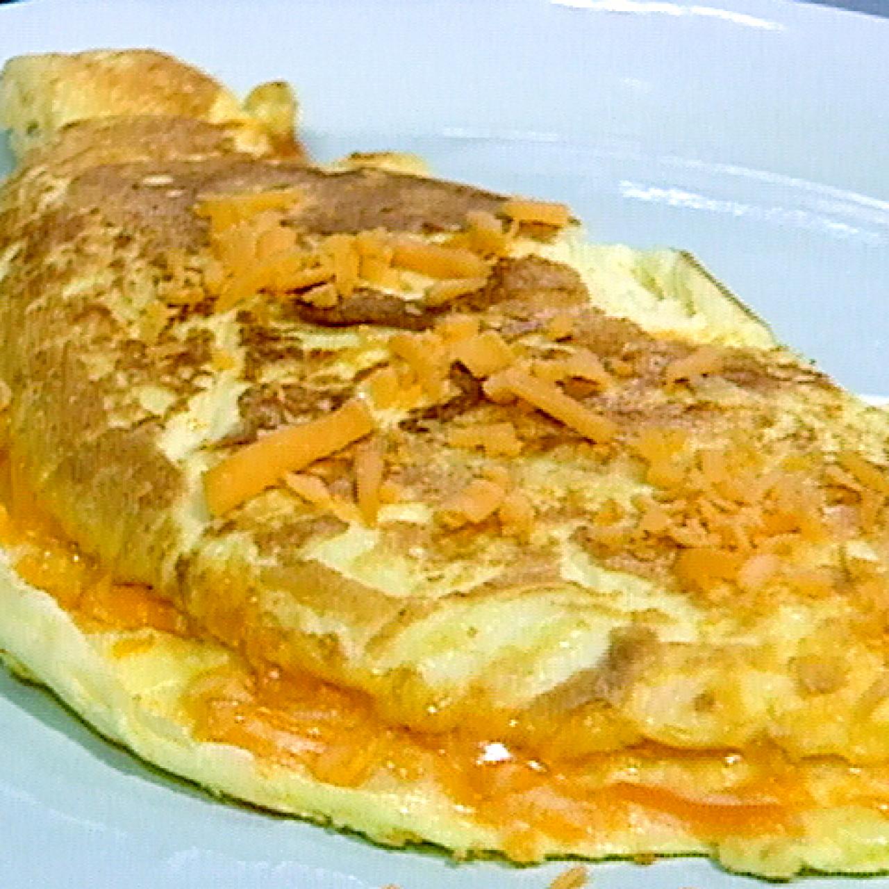 Fluffy Omelet Recipe - No Spoon Necessary