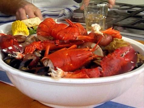 Kitchen Clambake with Baby Potatoes and Lobster