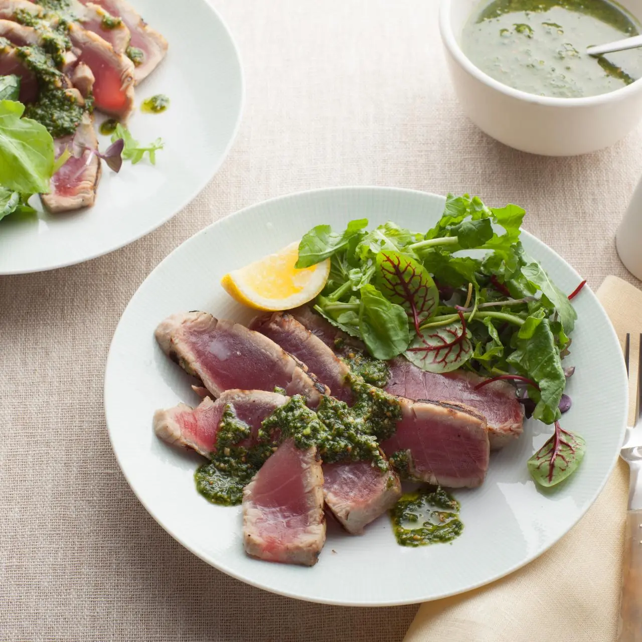Quick Grilled Tuna with Creamy Basil Pesto
