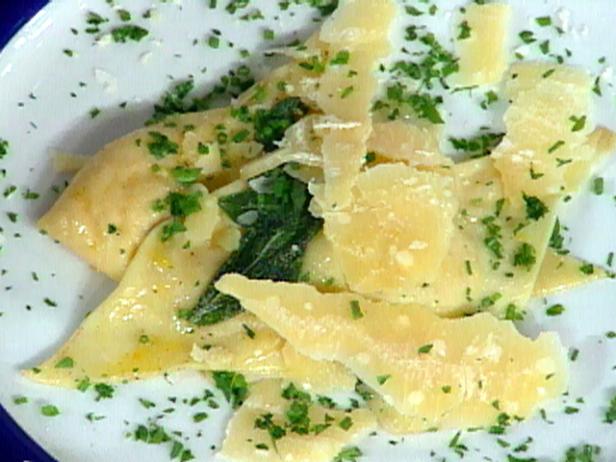 Roasted Butternut Squash Ravioli with a Sage Brown Butter Sauce Recipe |  Food Network