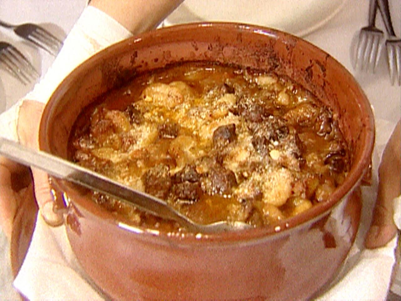 Lamb Ragu with Potato Gnocchi: Pasticcio di Agnello con Gnocchi di Patate  Recipe