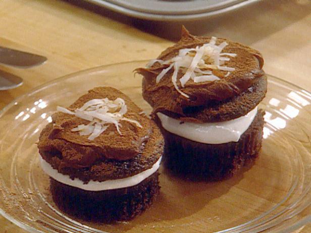 Chocolate Peak Cupcakes